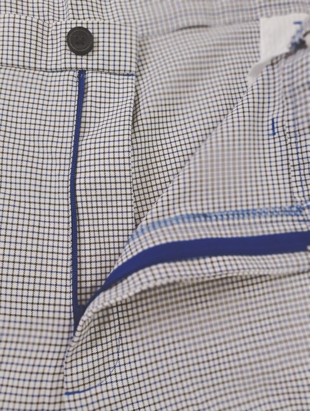 NWT Haggar Shorts Men 44 Cool 18 Pro Comfort Stretch Expandable Waist UV Protect